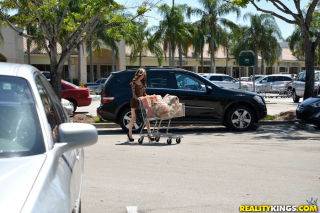 Jeanie was sighted in a grocery store parking lot by levi on pornstar6.com