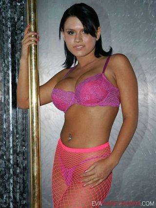 Eva angelina has threesome in a strip club vip room on pornstar6.com