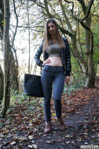Stunning brittish teen Stella Cox in jeans bares big tits and pussy outside on pornstar6.com