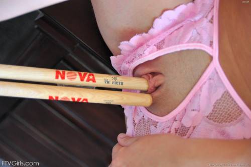 Little Drummer. on pornstar6.com