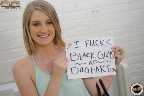 Summer Carter's Idea Of Being Out With Her Girlfriends Really Translates To on pornstar6.com