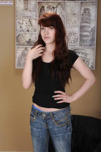 Stunning american teen Gwen Stark reveals her ass in tight jeans and vagina - Usa on pornstar6.com