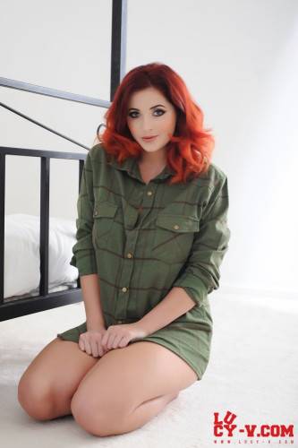 Real Redhead Beauty Lucy Vixen Unbuttons The Shirt And Uncovers View On Big Melons on pornstar6.com