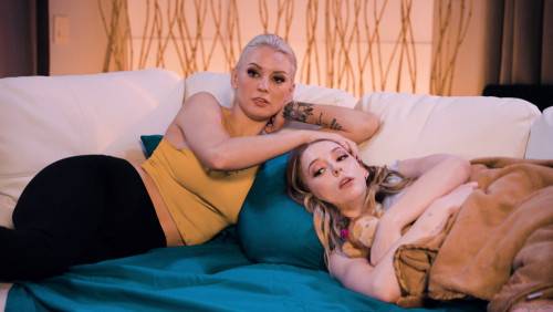 Lily Larimar And Kenzie Taylor Licking With Great Pleasure on pornstar6.com