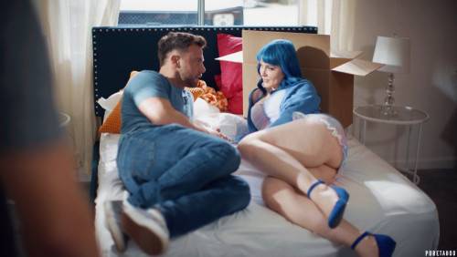 Blue-haired Beauty Gets Eaten Out And Screwed By Seth Gamble on pornstar6.com