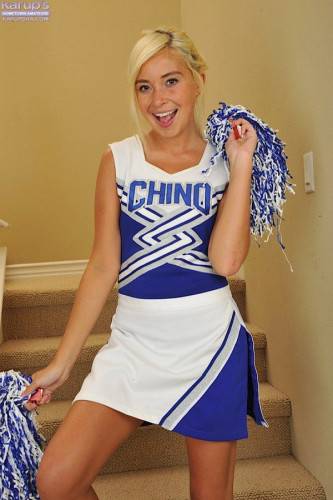 Sexy Blonde Kaylee Hays Is A Cheerleader And One Of The Hottest Babes In College. on pornstar6.com