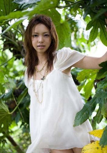 Hot And Sexy Brunette Chick From Japan Yura Aikawa Is Sexily Posing Outdoors Under The Tree - Japan on pornstar6.com
