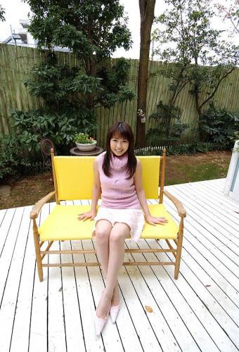 Playful And Kinky Asian Girl Aya Shiraishi Is Flashing Her Hairy Bushy Up The Skirt on pornstar6.com