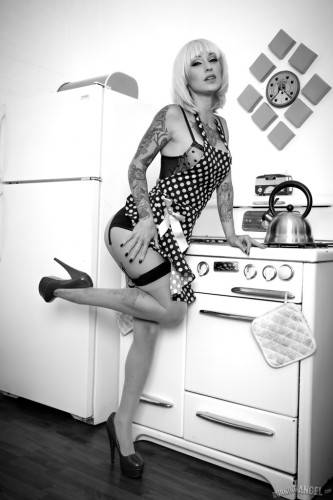 Peachy american blonde Kleio Valentien in hot stockings in fetish gallery - Usa on pornstar6.com