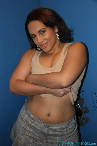 Latina Amateur Victoria Allure Is Doing The Amateur Blowjob Through The Glory Hole on pornstar6.com