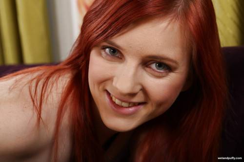 Rangy czech redheaded cutie Vanessa Shelby bares small tits and puts a toy in her twat - Czech Republic on pornstar6.com