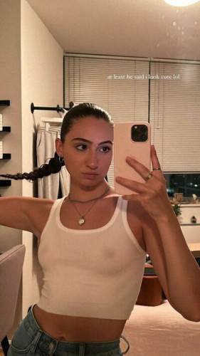 Beautychickee on pornstar6.com