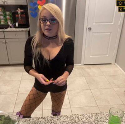 Blondiewondie on pornstar6.com