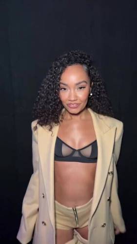 Leighannepinnock on pornstar6.com