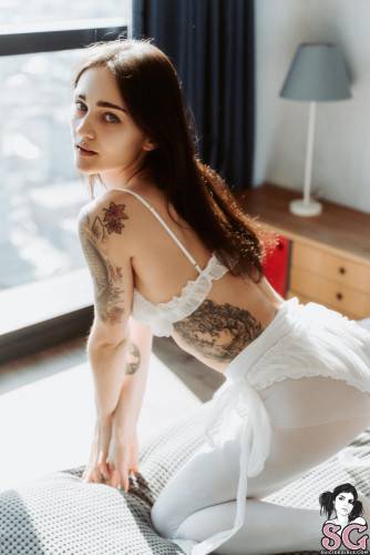 Dariseyes in A Pearl of Tenderness by Suicide Girls on pornstar6.com