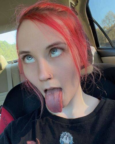 Drool Girls Long Tongue ahegaoselfies lovelucy on pornstar6.com