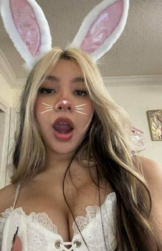 Vbunnyx on pornstar6.com