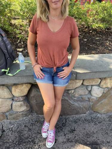 SoCal Soccer Mom https: socalsoccermom on pornstar6.com