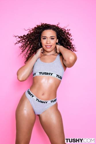 Willow Ryder in Nerves 3 by Tushy on pornstar6.com