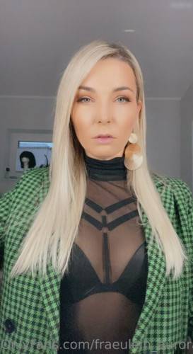 Fraeulein_aurora on pornstar6.com