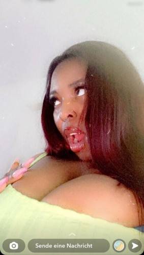 Missnigeria.s on pornstar6.com