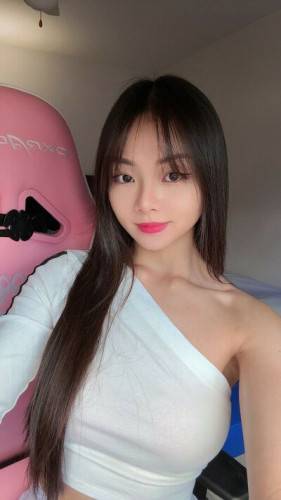 Dearcindyphan on pornstar6.com