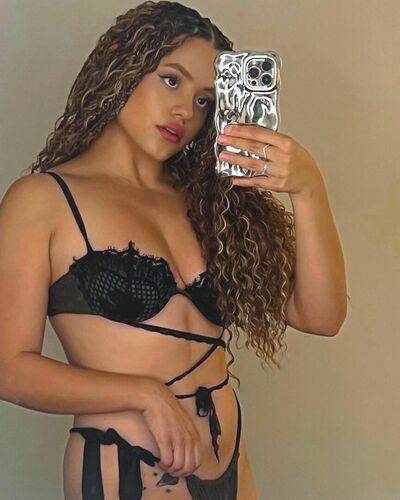 Lazy_lewds55 sarahmjeffery on pornstar6.com