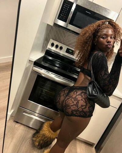 Foreignn_diamondd on pornstar6.com